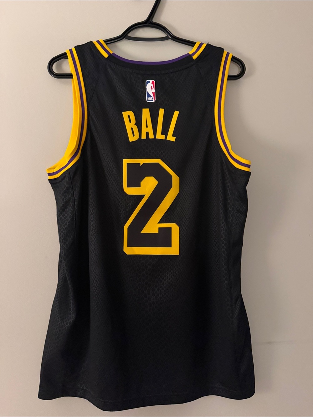 Lakers Jersey - Picture 4 of 4